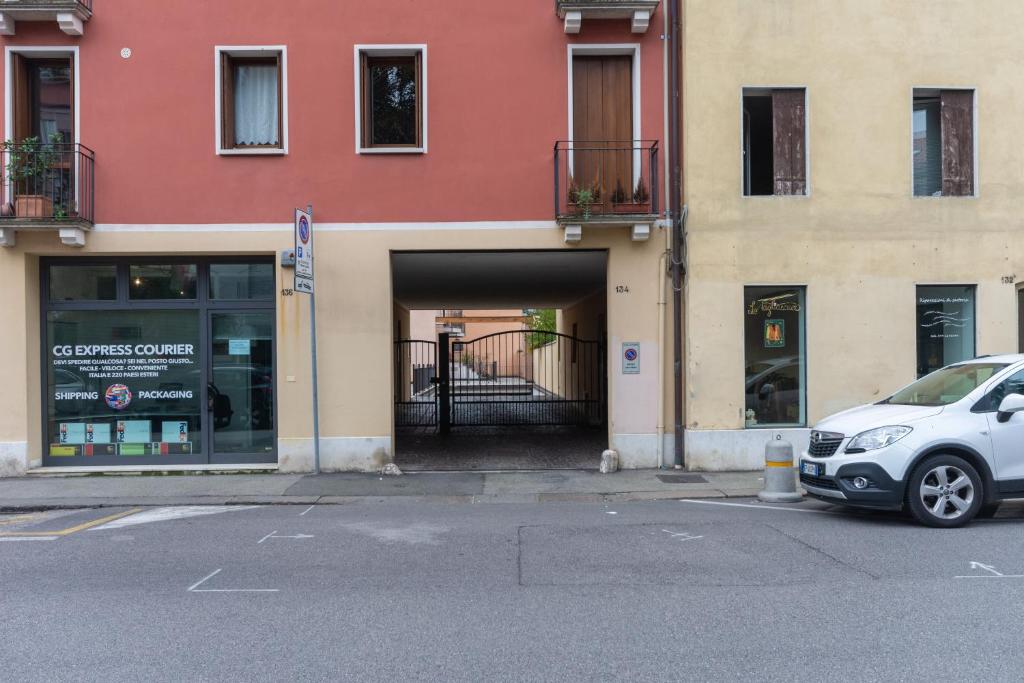 La Casa di Leo