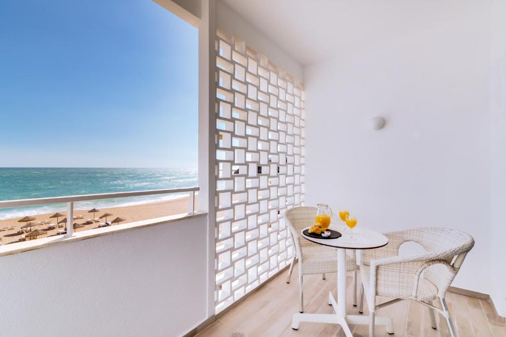 Одноместный (Одноместный номер с балконом и видом на море), Hotel Sol e Mar