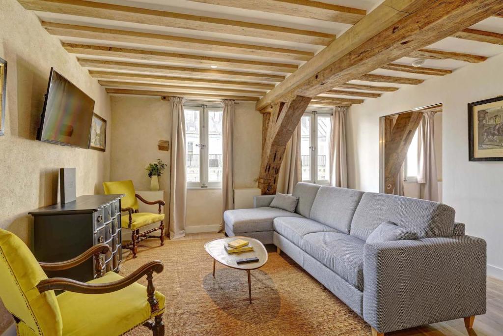 Апартаменты (Апартаменты с 2 спальнями в доме №44), Apartments Du Louvre