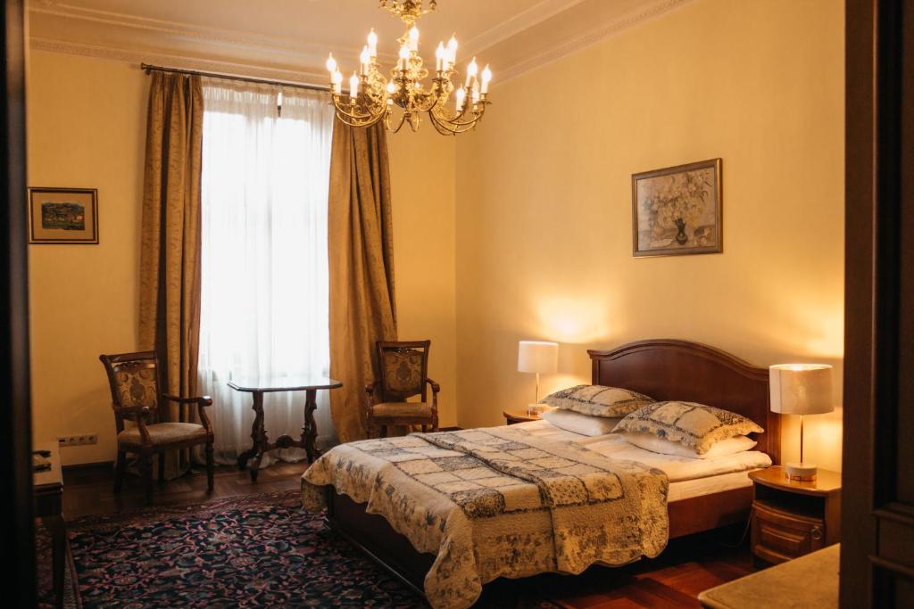 British Club Lviv photo 2