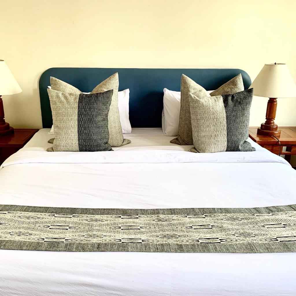 Riverhouse Hotel (The Teak House) photo 3