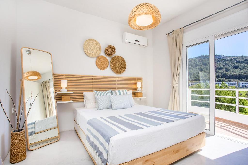 Euphoria Luxury apartment photo 4