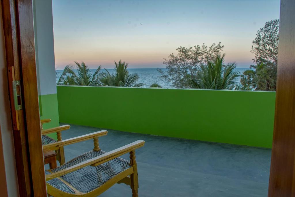 Nice Place Beach Hotel photo 4