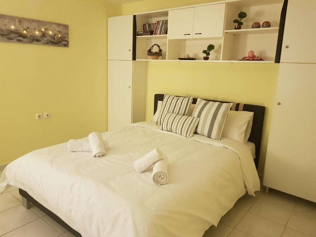 COZZY STUDIO IN NEA MAKRI photo 4
