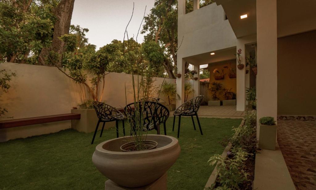 Bohemian Hotel - Negombo photo 1