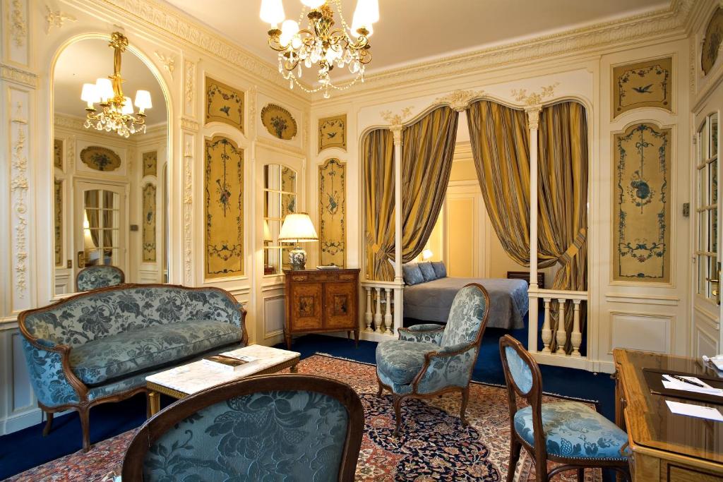 Сьюит (Полулюкс), Hôtel Raphael