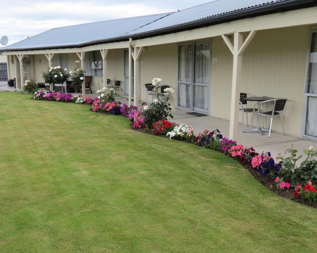Culverden Court Motel photo 1