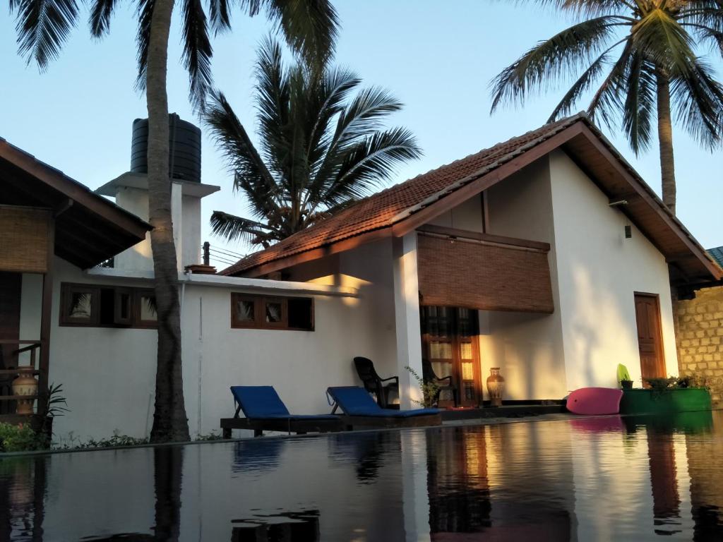 Bella Nilaveli Beach photo 1