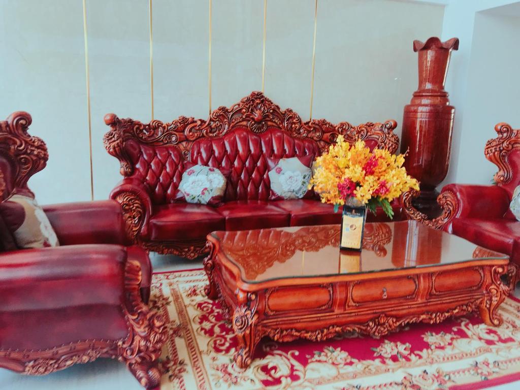 Hoài Thương Hotel