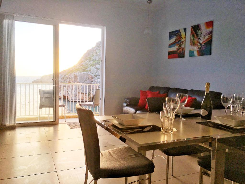 Moby Dick Xlendi Holiday Apartments photo 1