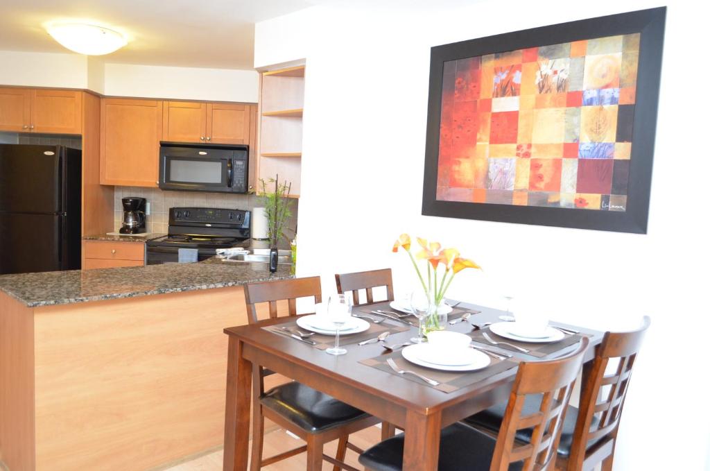 Bombay Suites Mississauga photo 3