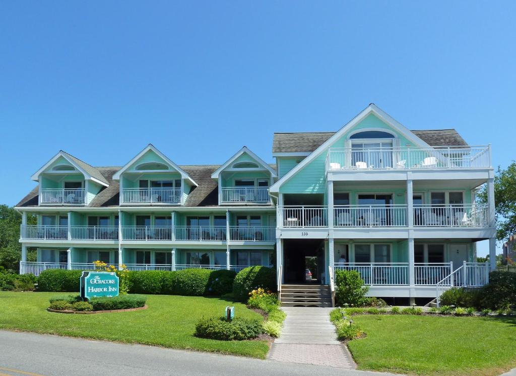Ocracoke Harbor Inn image