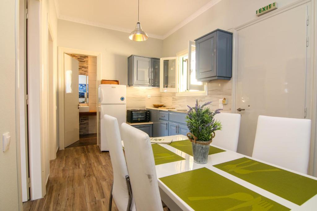 Frosso Apartments Kalami Bay photo 3