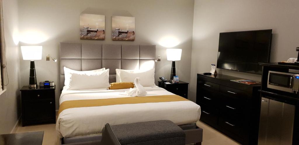Best Western Plus Belize Biltmore Plaza photo 3