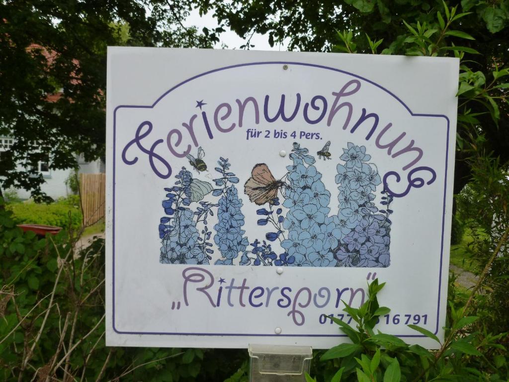 Rittersporn photo 2