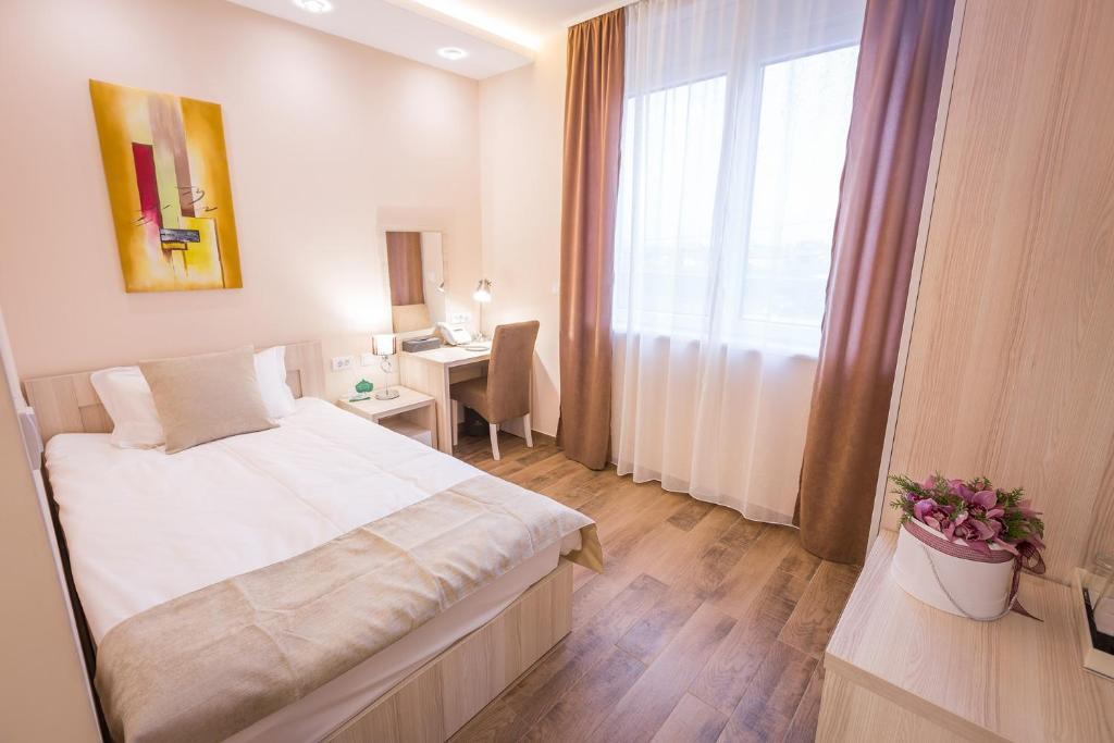Одноместный (Улучшенный одноместный номер), Hotel Mar Garni