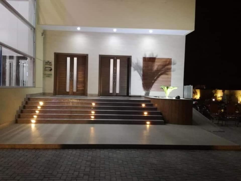 Sultan Grand Hotel