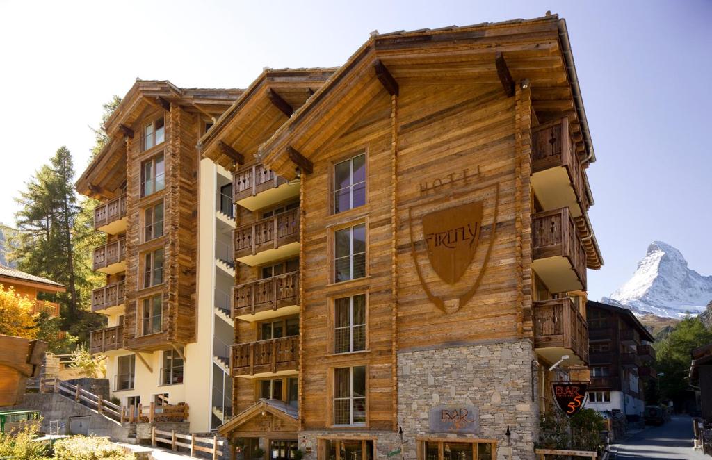 Firefly Luxury Suites photo 3