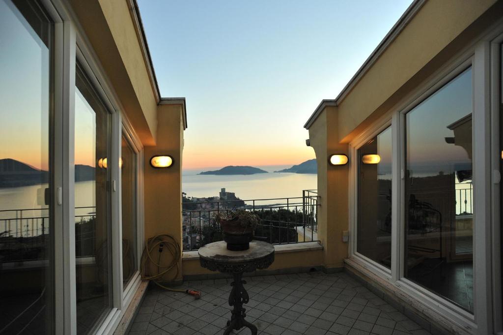 IL golfo artisti e poeti villa thea photo 2