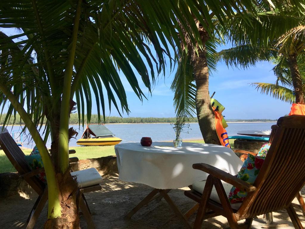 Le Domaine De Tam Hải Resort