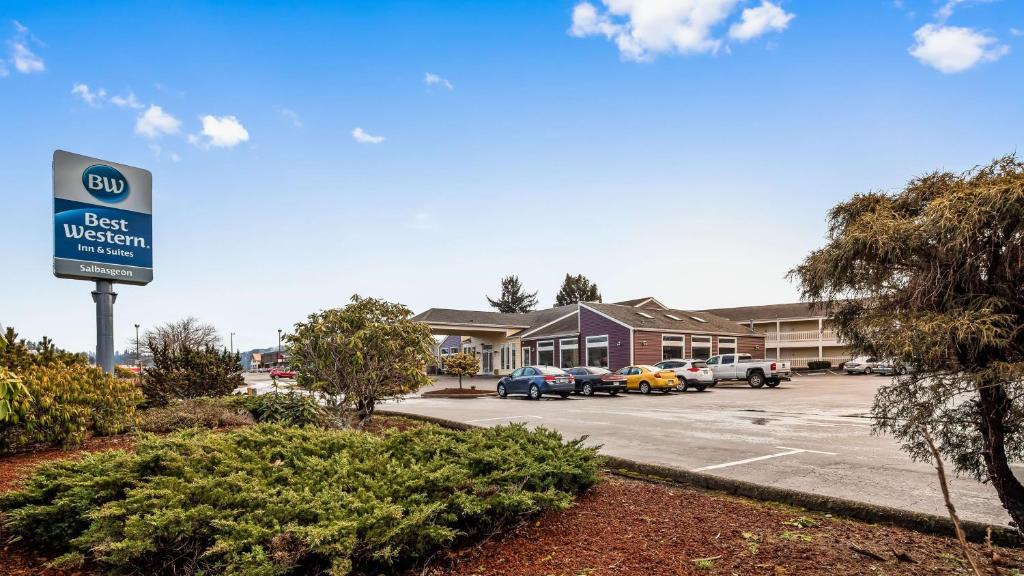 Best Western Salbasgeon Inn & Suites Of Reedsport image