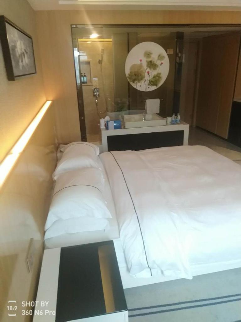 Двухместный (Номер Делюкс с кроватью размера «queen-size»), Shang Yuan Hotel