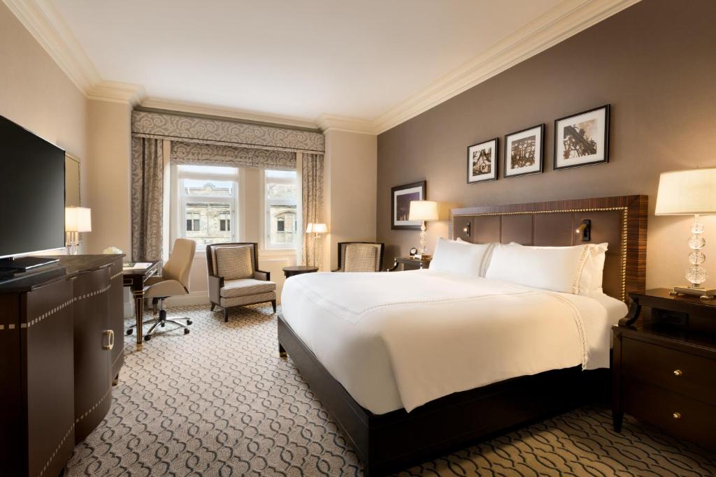 Fairmont Chateau Laurier Gold Experience photo 2