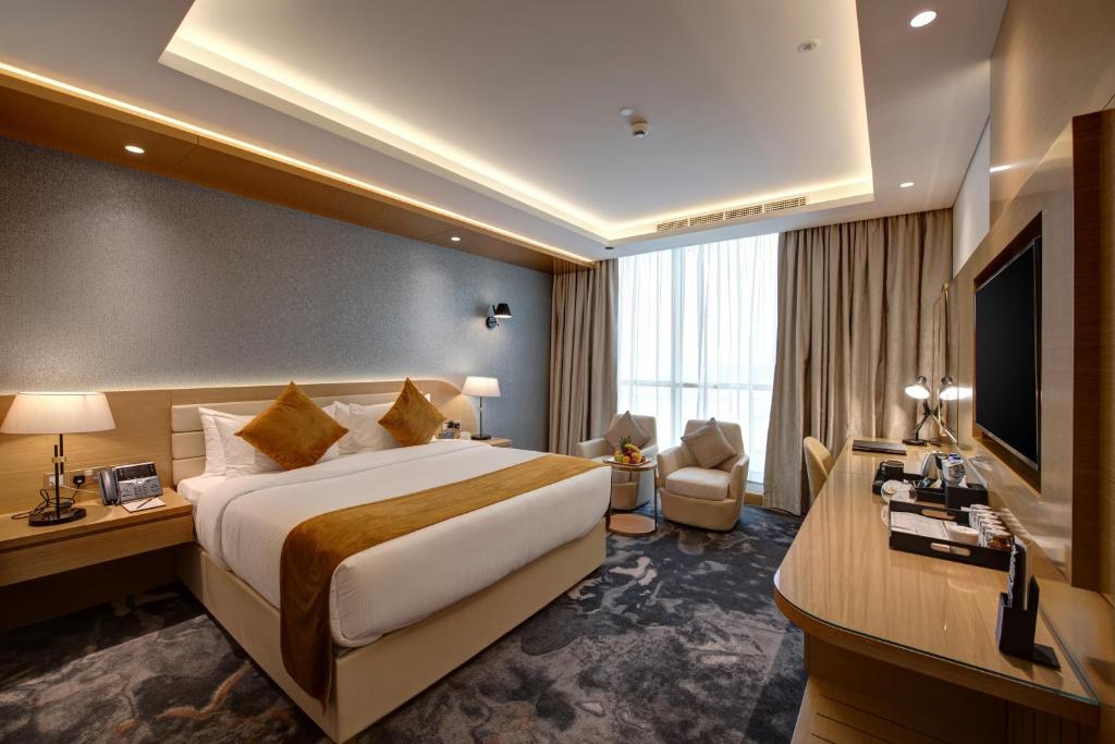 Двухместный (Представительский номер с кроватью размера «king-size»), Отель The S Hotel Al Barsha