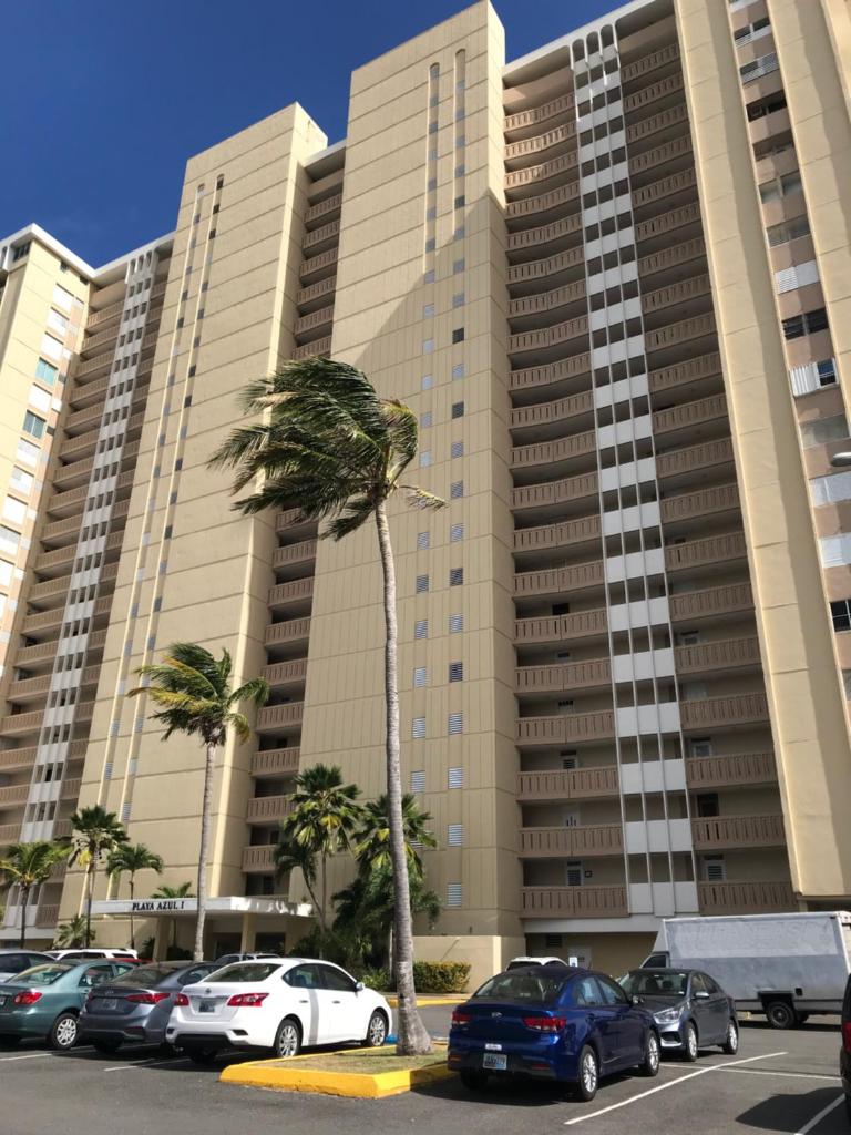 Ocean Front Apartment photo 3