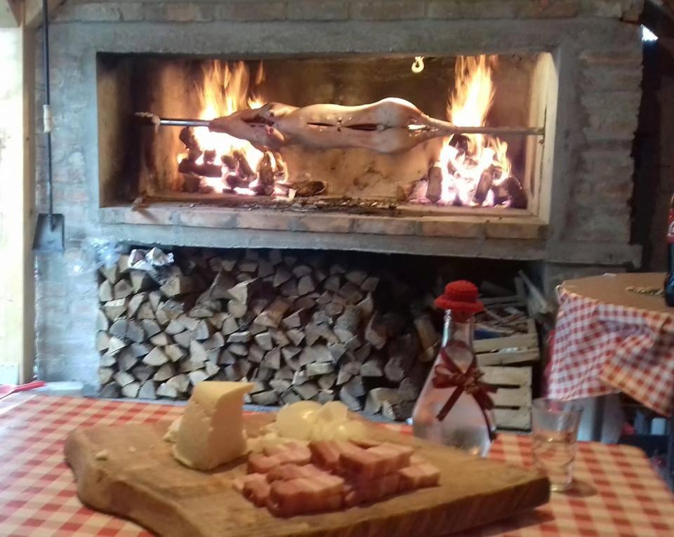 Privatni Smještaj i Seoski Turizam "SUDAR" photo 1