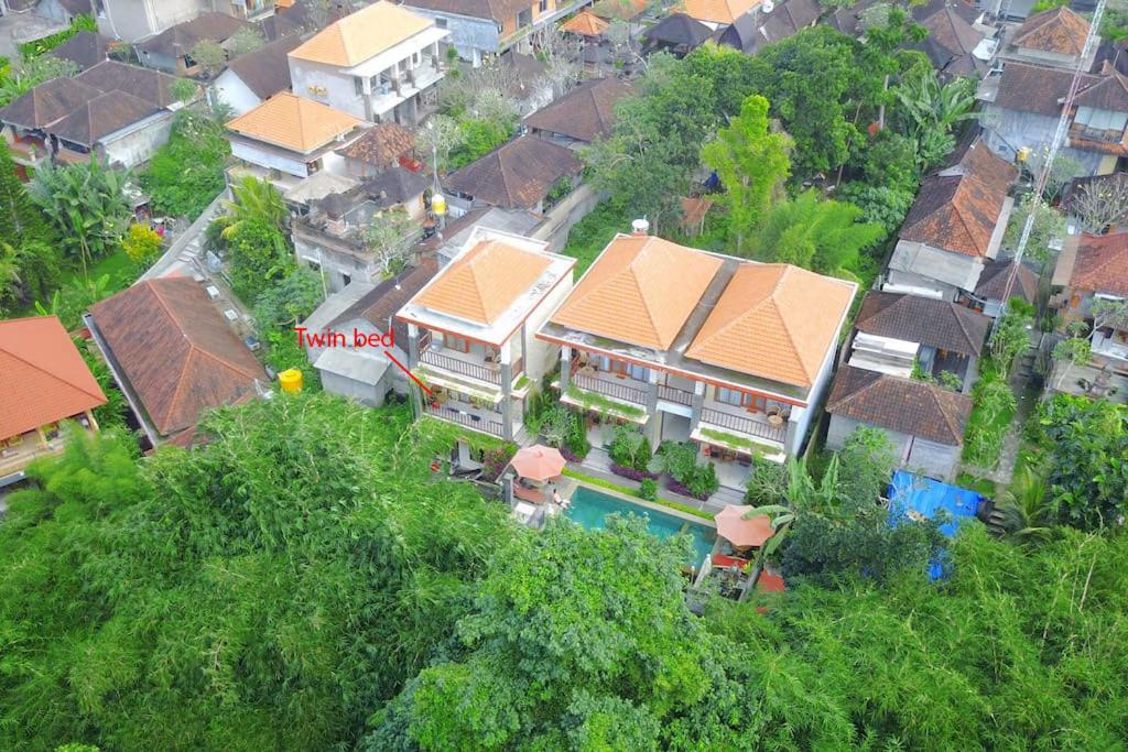 Двухместный (Двухместный номер Делюкс с 2 отдельными кроватями), Adipana Bungalow