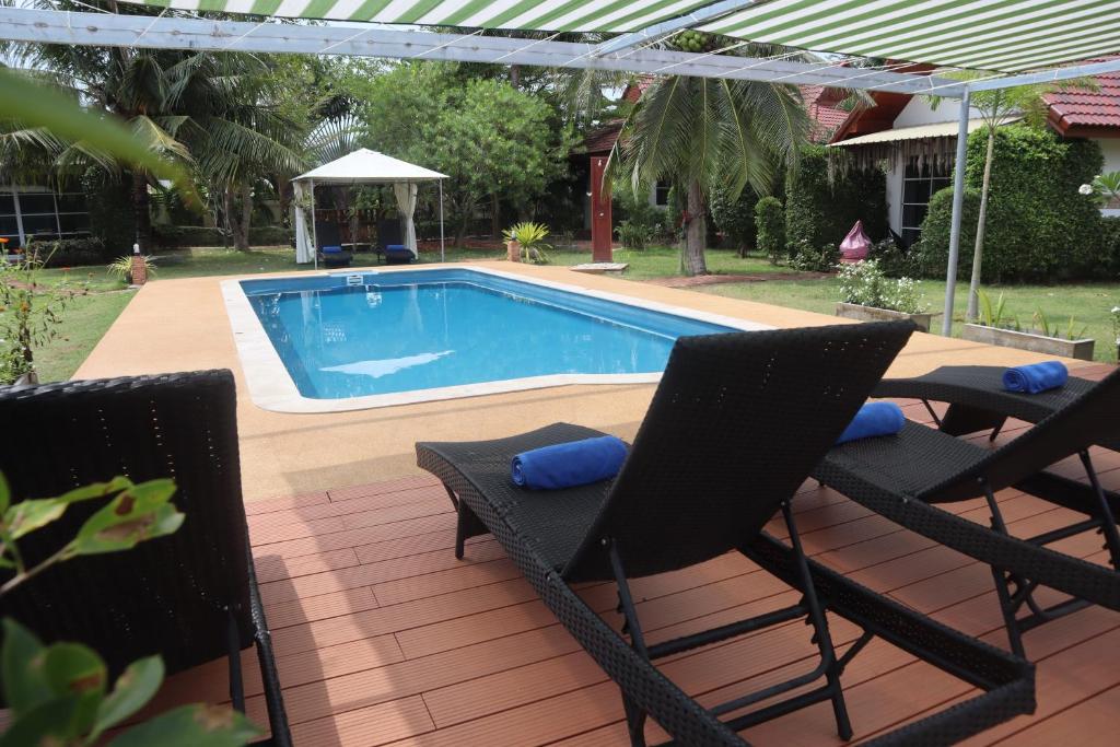 The Hillside Pranburi Resort photo 4