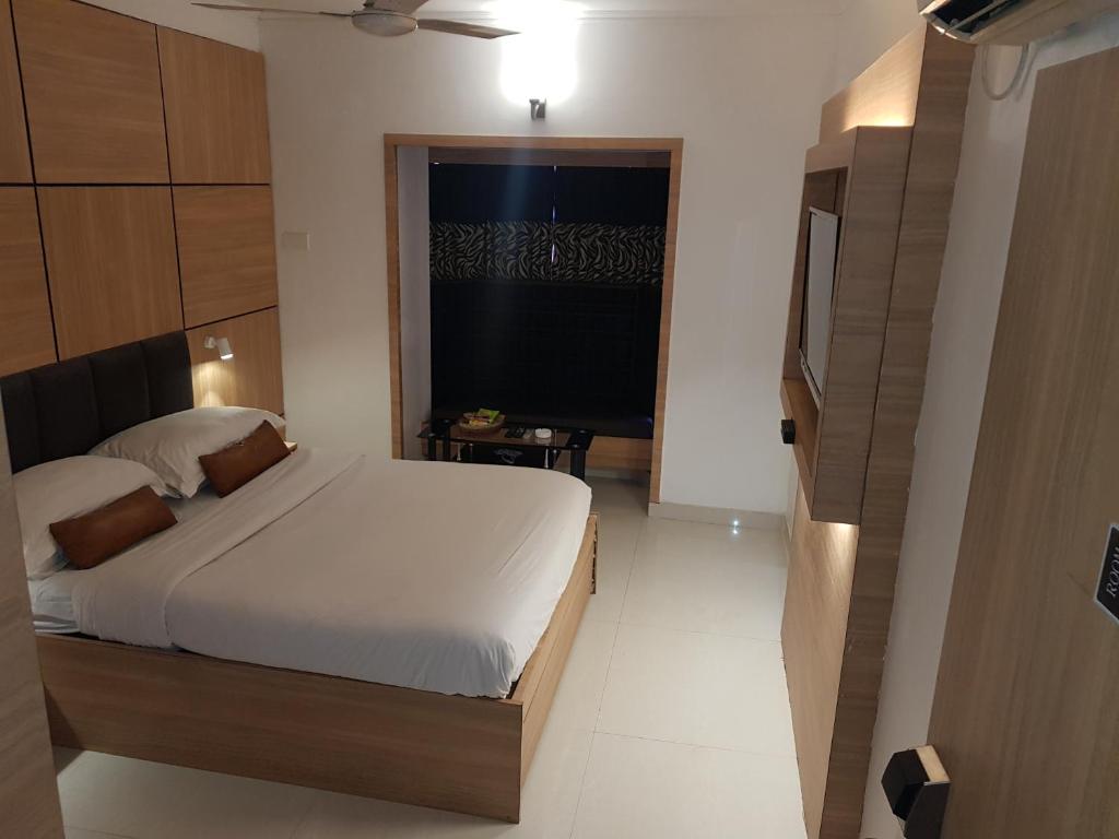 Двухместный (Номер Делюкс), Roland Hotel