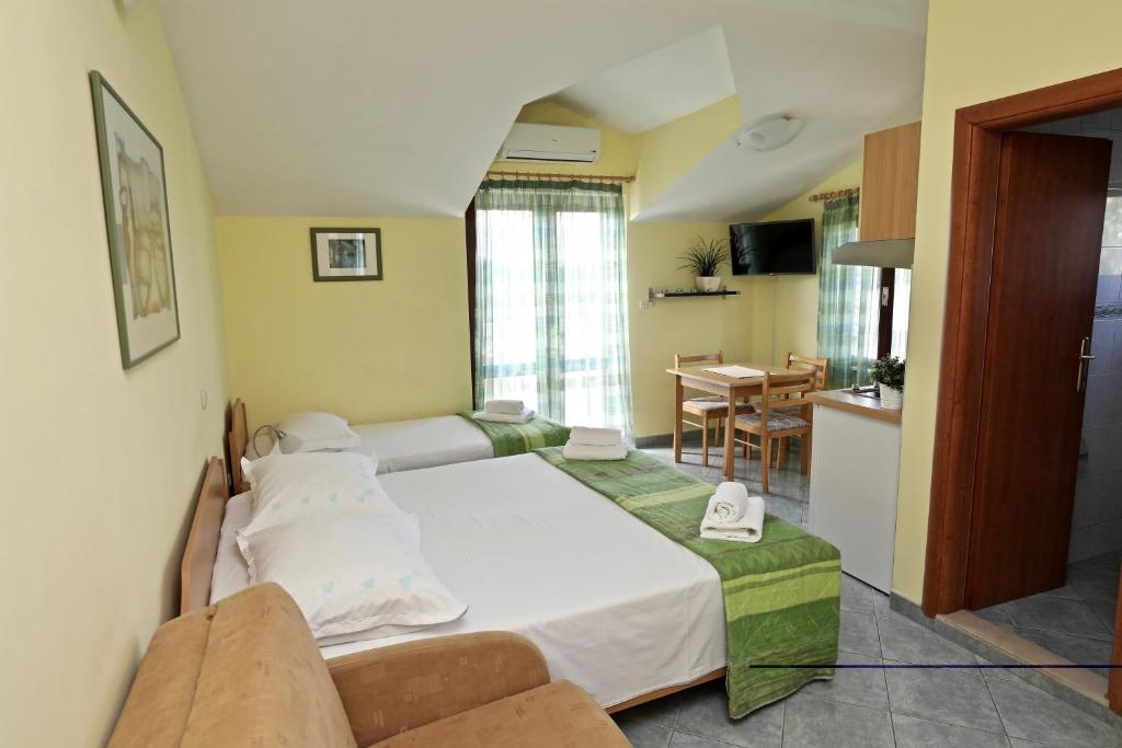 Apartments IDA Sucuraj photo 1