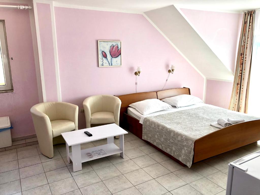 Pansion Begic photo 3