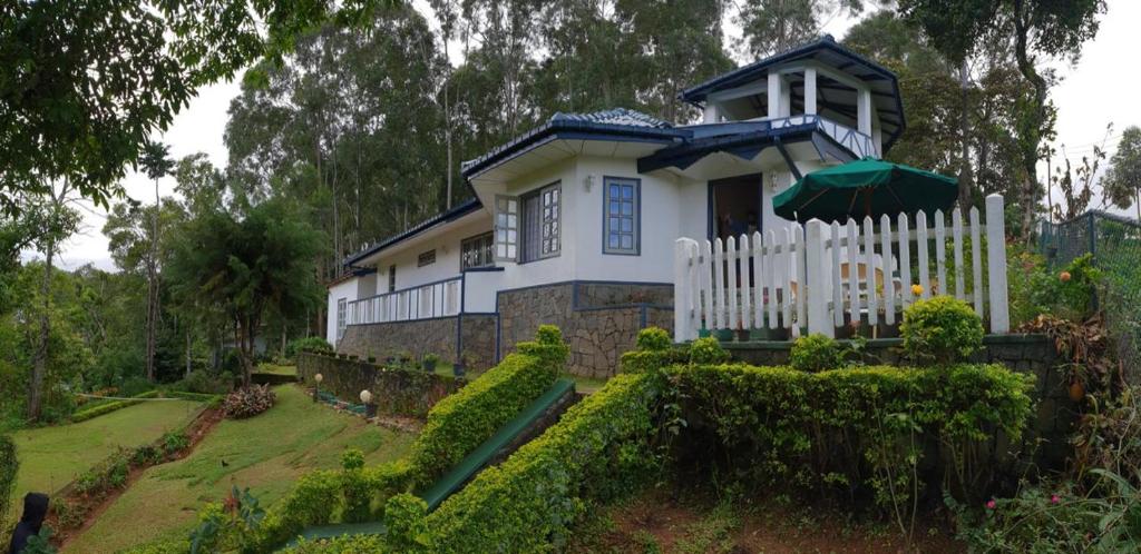 Windsor Forest bungalow photo 3