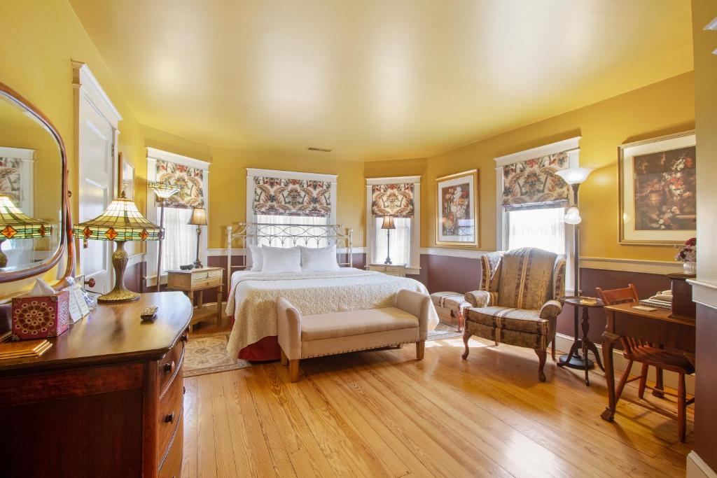 After Eight Bed and Breakfast image