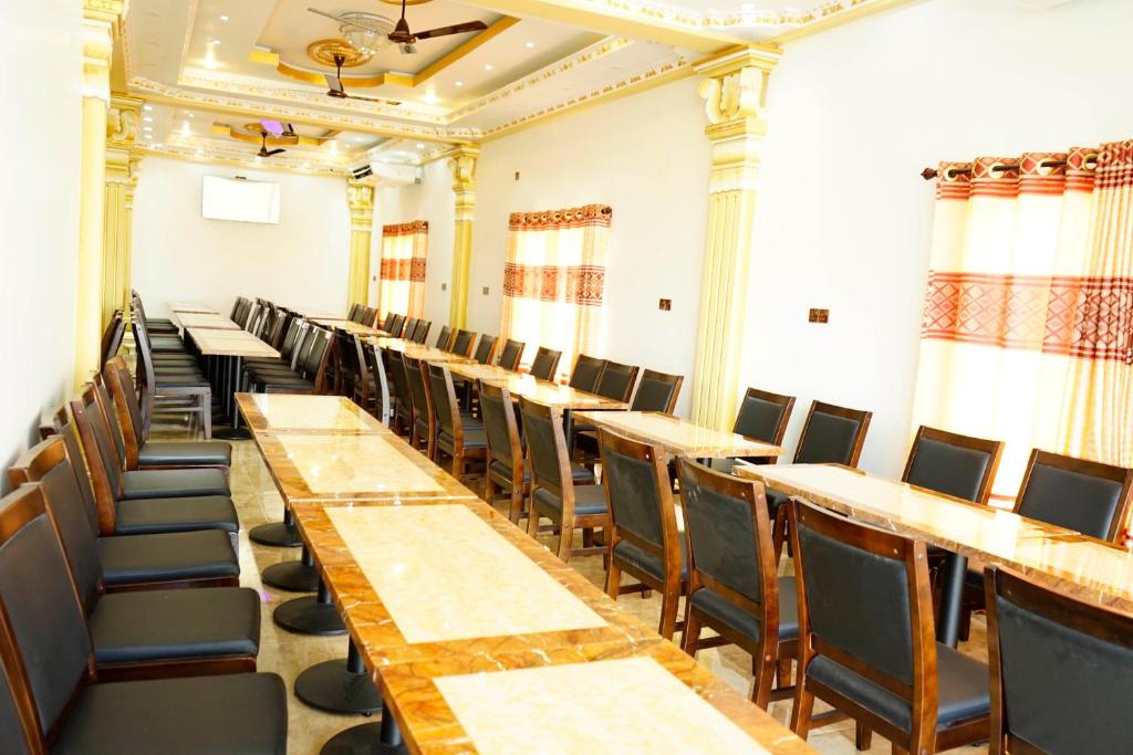 RJ Mahaal Hotel photo 1