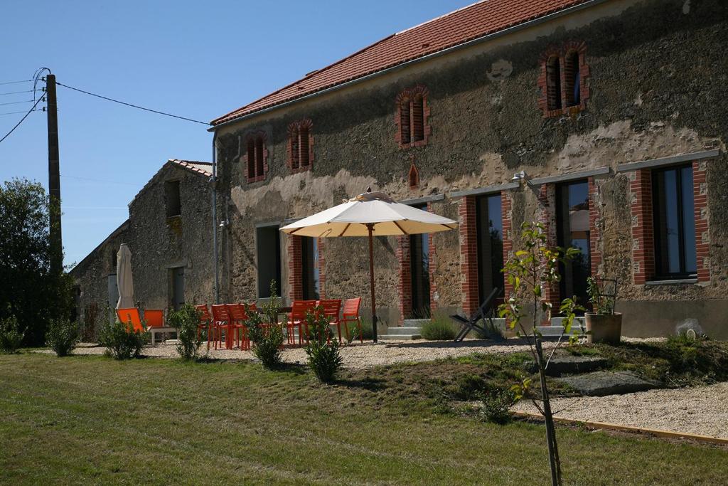 La convivialité d’un gîte rural pour se retrouver entre amis photo 3
