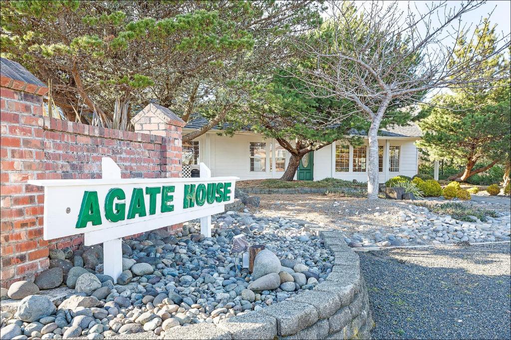 Agate House - Ocean Shores image