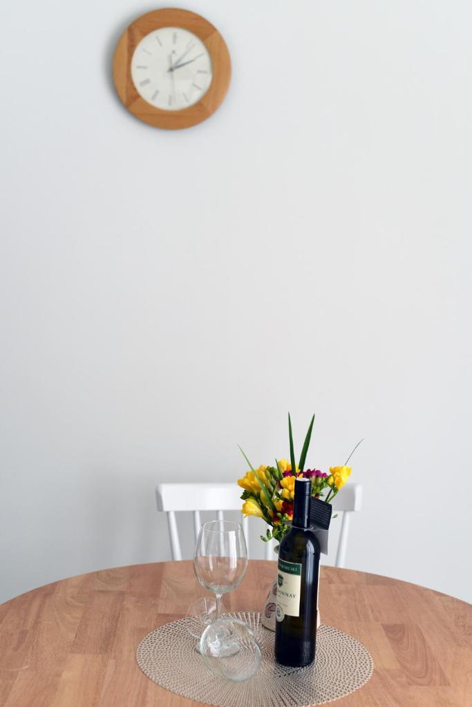 July Apartment photo 3