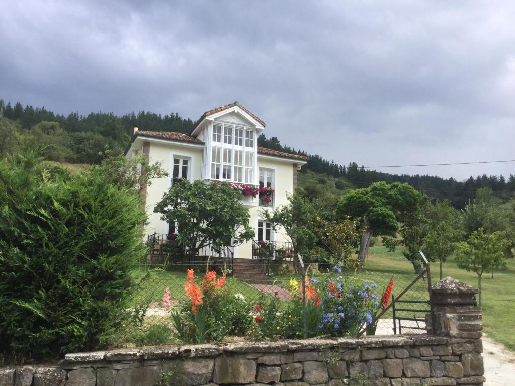 Villa Elena photo 1