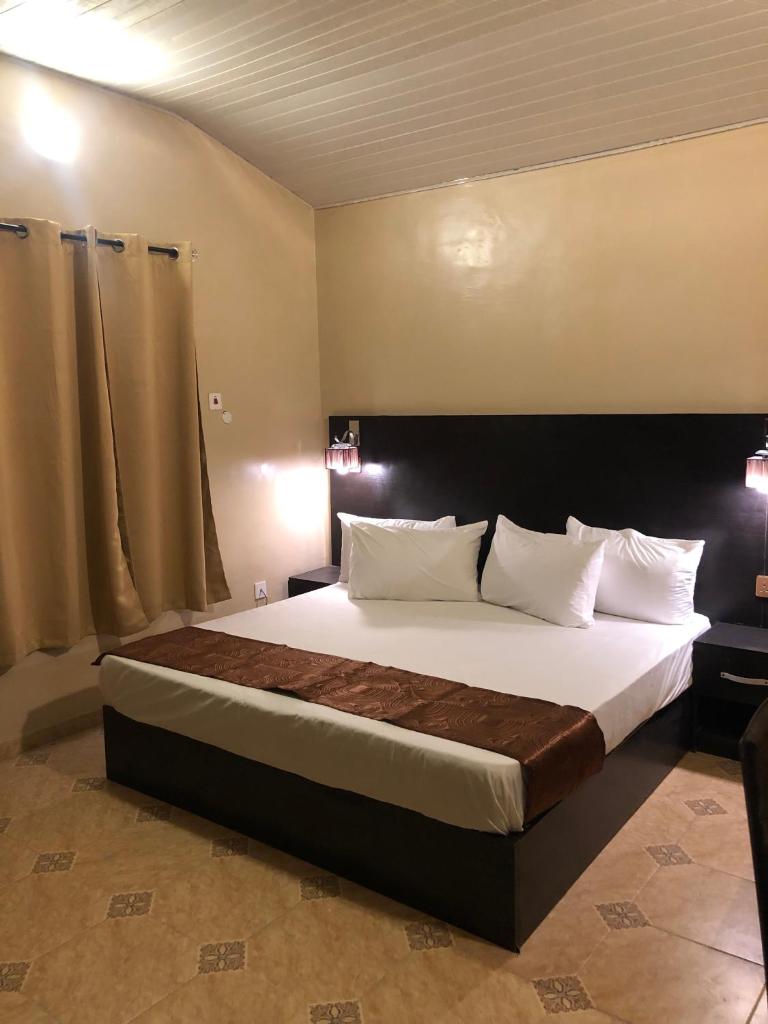 Posh Apartments Business Hotel photo 4