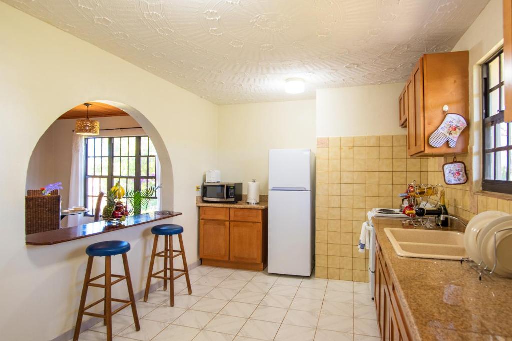 Bayview Vacation Apartments photo 2