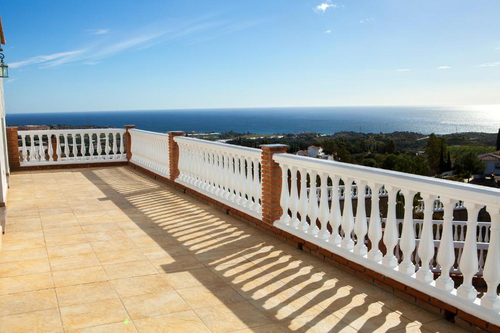 Villa El Palomar Azul with pool and sea view photo 1