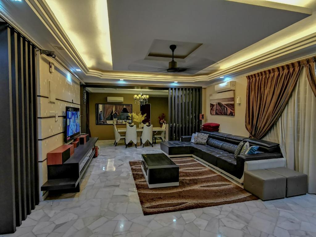RIA Homestay photo 3