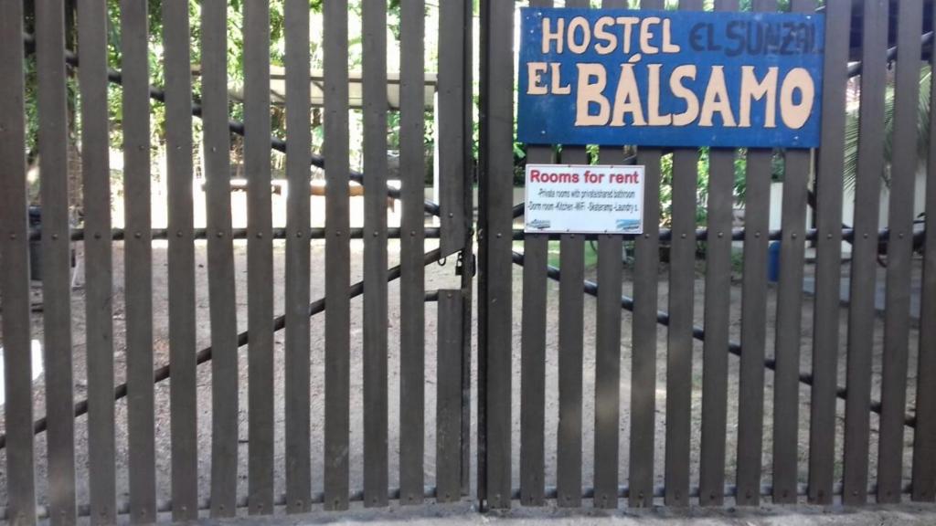 Hostal El Balsamo photo 1