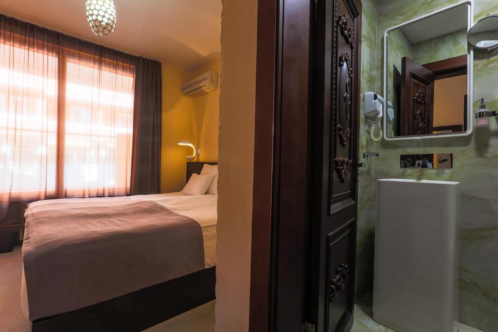Двухместный (Двухместный номер эконом-класса с 1 кроватью), Hotel Nadezda