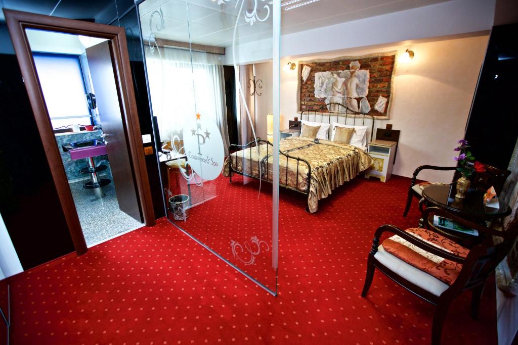 Двухместный (Номер Делюкс с кроватью размера «queen-size»), Grand Pier Hotel Old Town