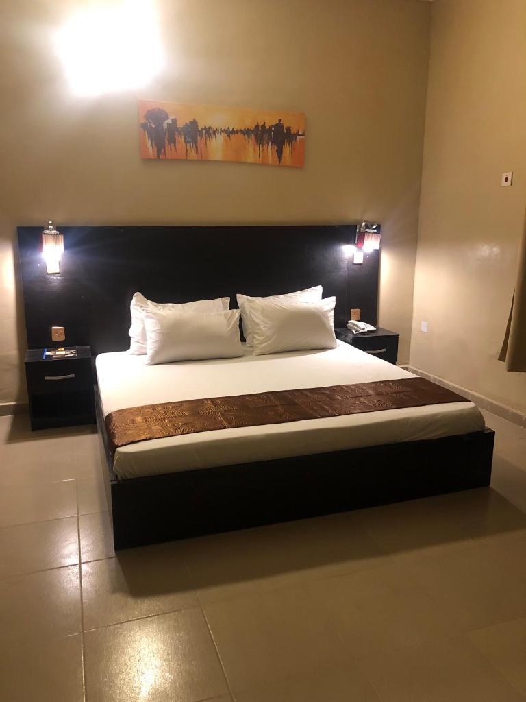 Posh Apartments Business Hotel photo 1